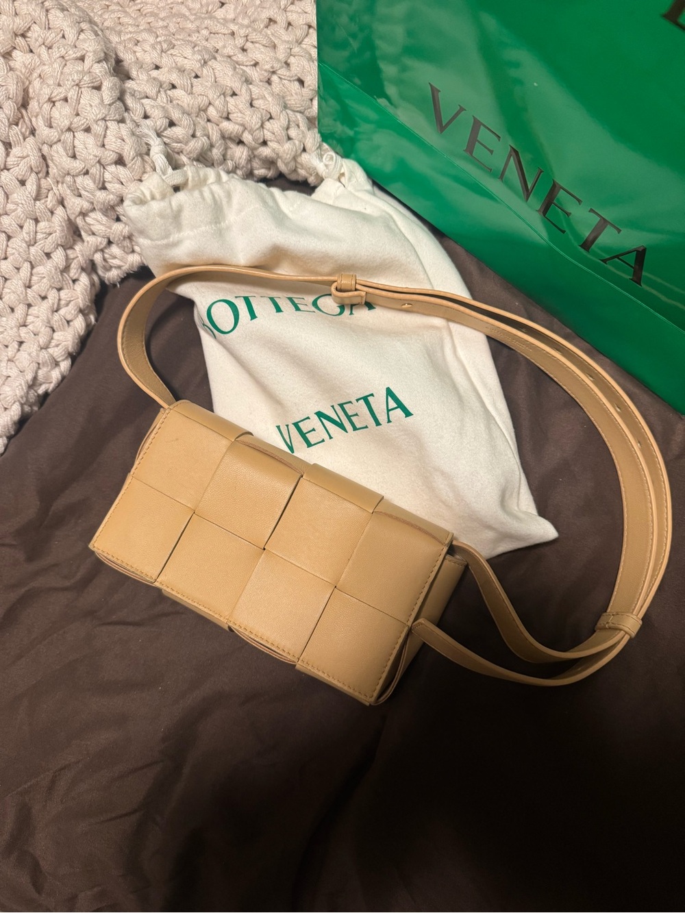 Bottega Veneta Beige Cassette belt bag